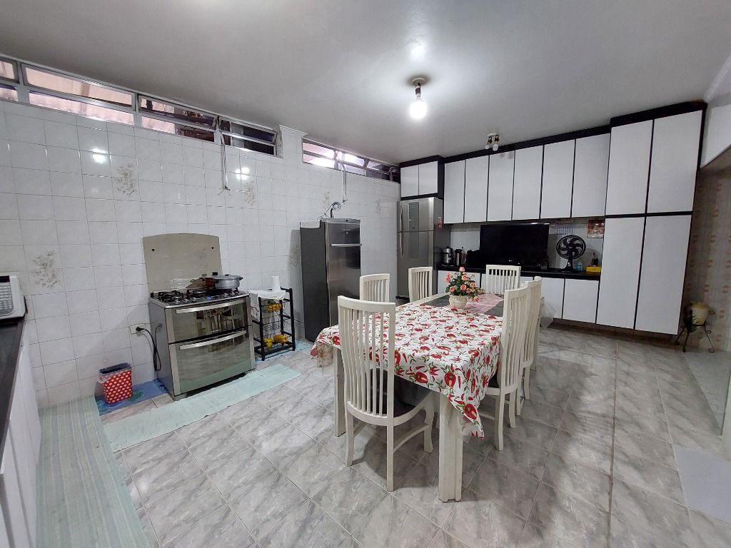 Sobrado à venda no Vila Tibiriçá: 