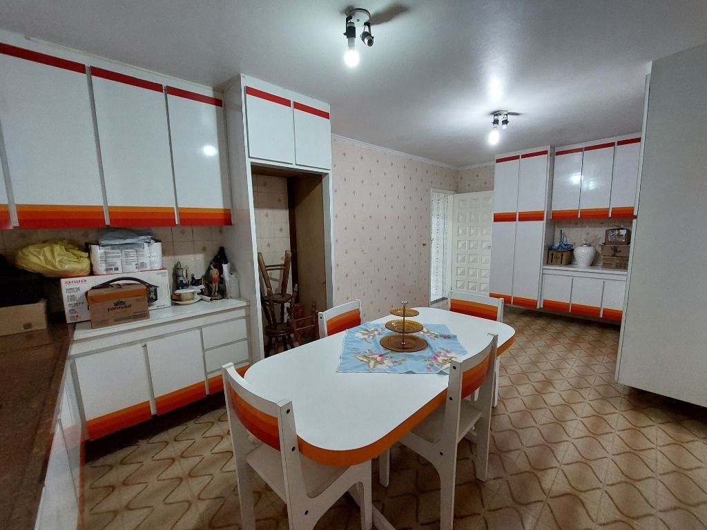 Sobrado à venda no Vila Tibiriçá: 