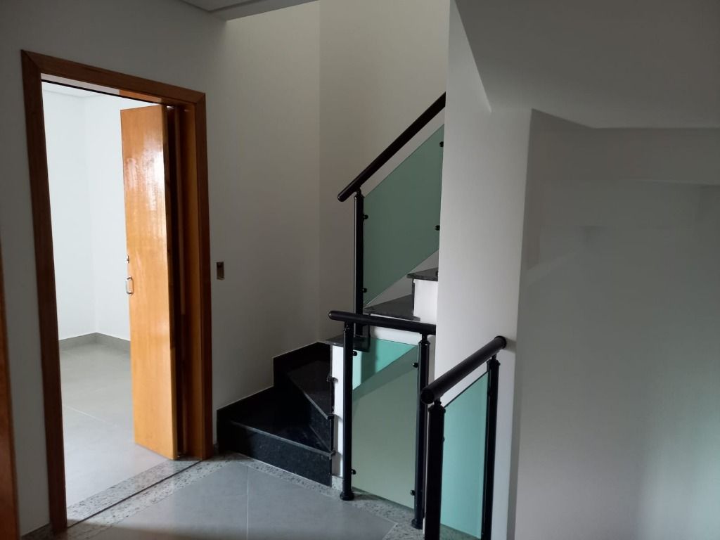 Sobrado à venda no Vila Curuçá: 