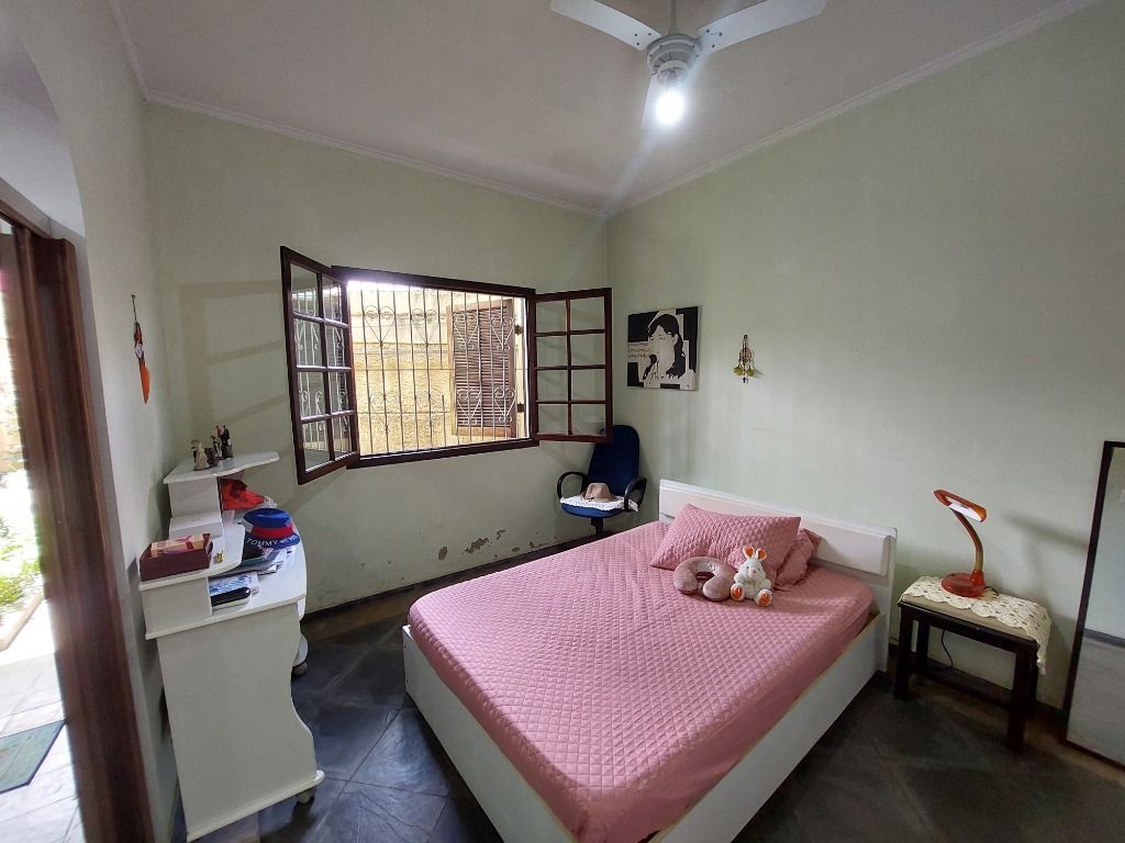 Casa à venda no Vila Scarpelli: 