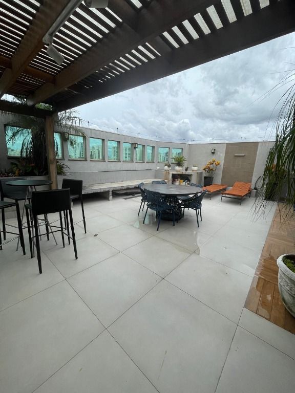 Cobertura à venda no Vila Baeta Neves: 