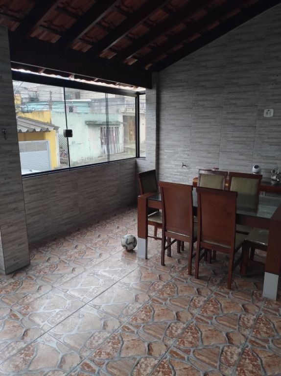 Sobrado à venda no Jardim Monções: 