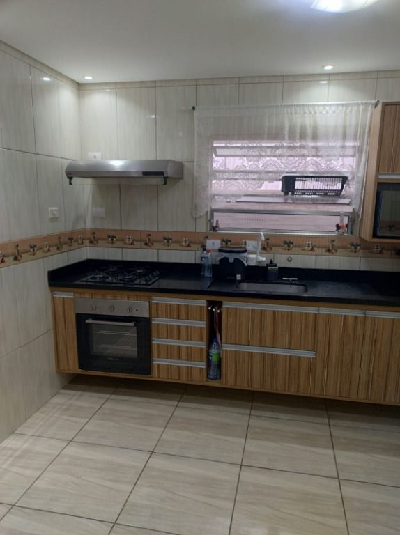 Sobrado à venda no Jardim Monções: 