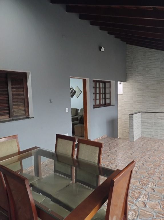 Sobrado à venda no Jardim Monções: 