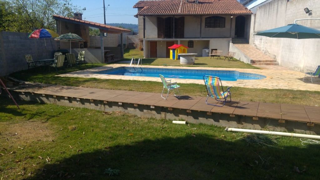 Casa à venda no Recanto Maravilha III: 