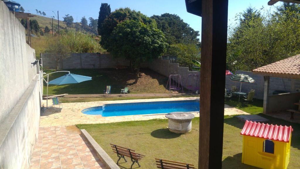 Casa à venda no Recanto Maravilha III: 