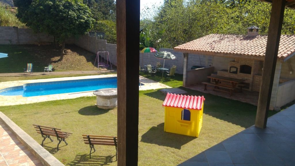 Casa à venda no Recanto Maravilha III: 