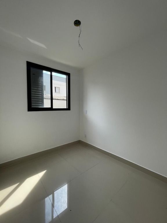 Apartamento Garden à venda no Vila Valparaíso: 