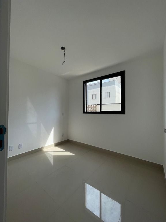 Apartamento Garden à venda no Vila Valparaíso: 