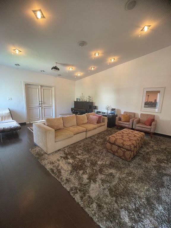 Sobrado à venda no Parque Terra Nova II: 