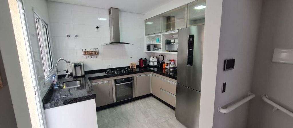 Sobrado à venda no Parque Novo Oratório: 