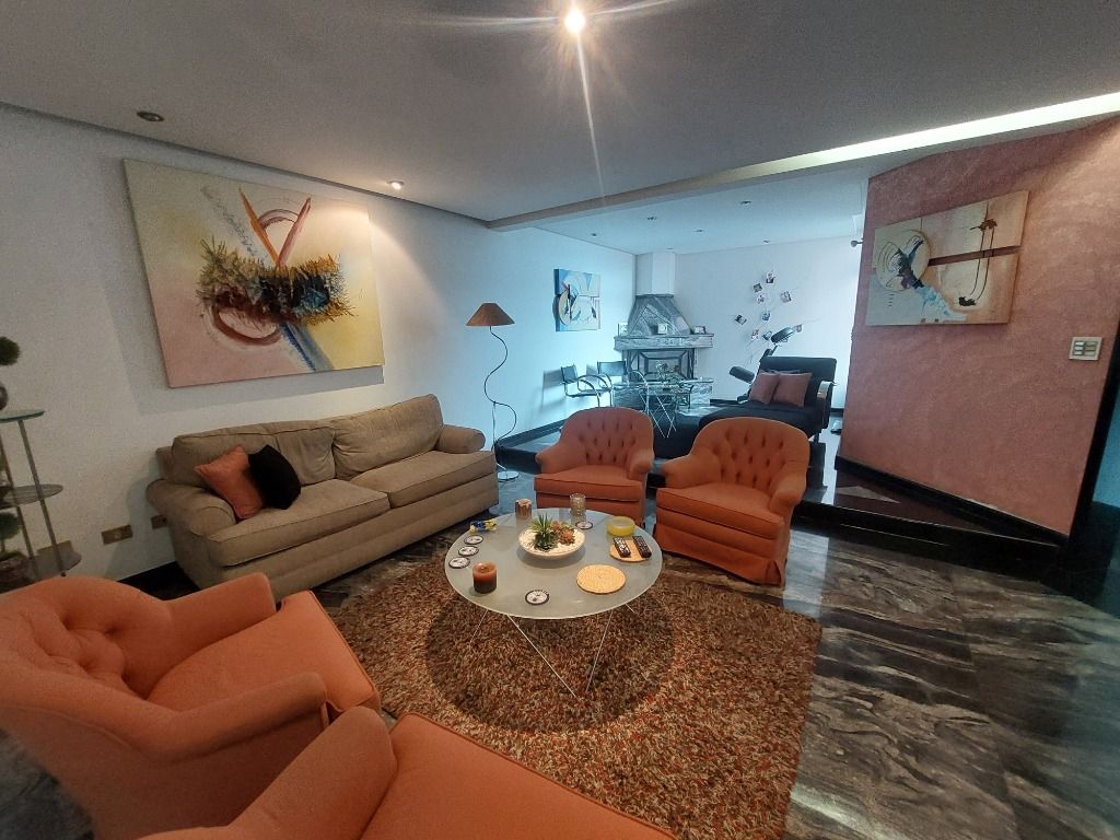 Prédio à venda no Vila Gilda: 