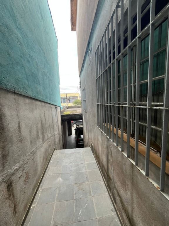 Casa à venda no Taboão: 