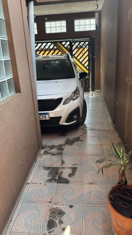 Sobrado à venda no Jardim Ocara: 