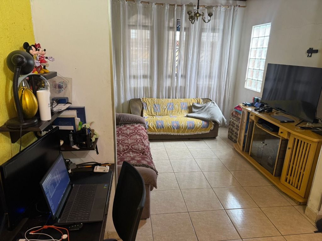 Sobrado à venda no Jardim Ocara: 