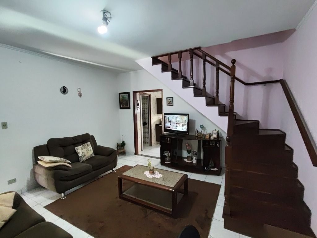 Sobrado à venda no Vila Scarpelli: 