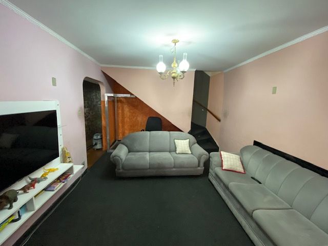 Sobrado à venda no Vila Scarpelli: 