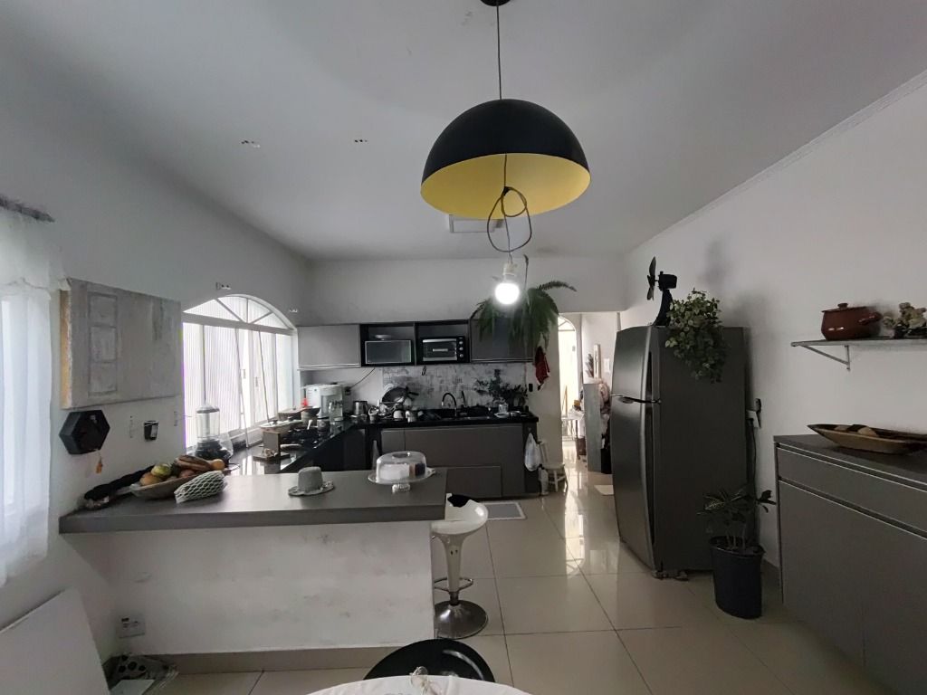 Sobrado à venda no Vila Valparaíso: 