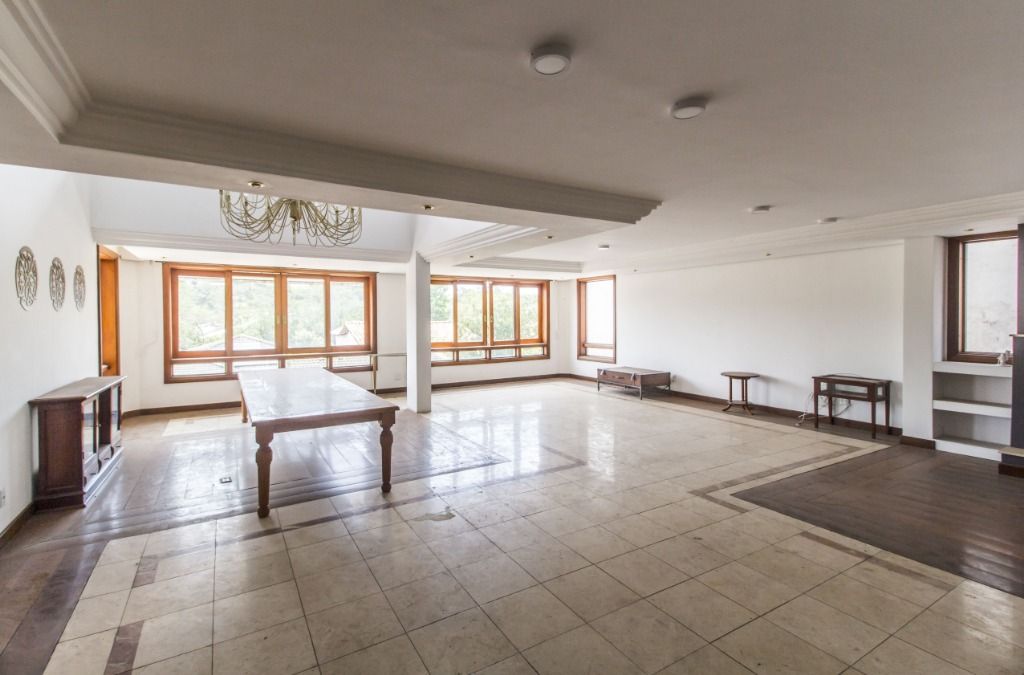 Sobrado à venda no Alphaville: 