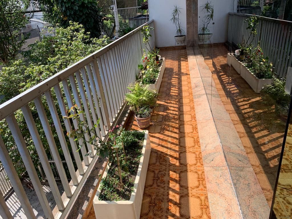 Sobrado à venda no Jardim Bela Vista: 