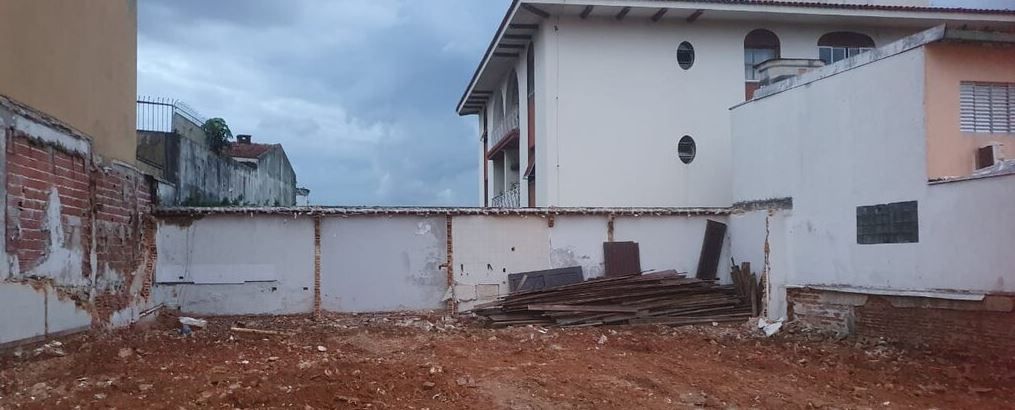 Terreno à venda no Jardim Bela Vista: 