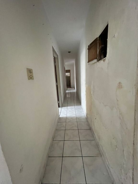 Casa à venda no Jardim Hollywood: 