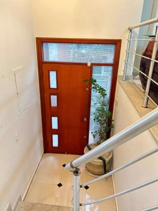 Casa à venda no Jardim Hollywood: 