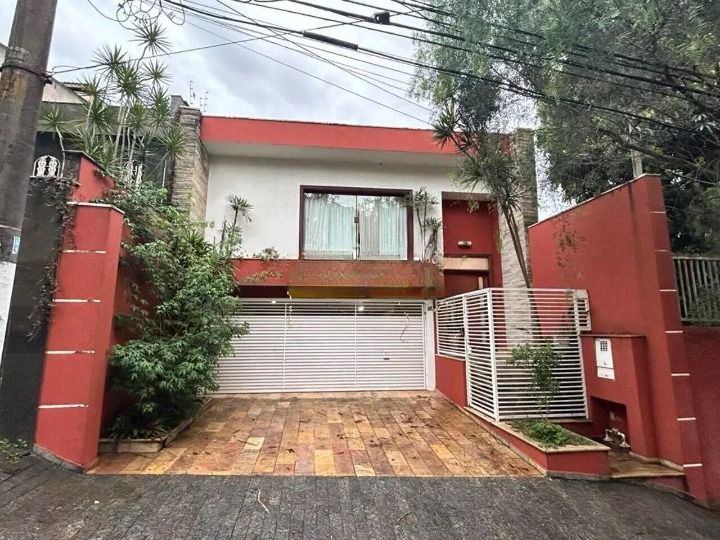 Casa à venda no Jardim Hollywood: 