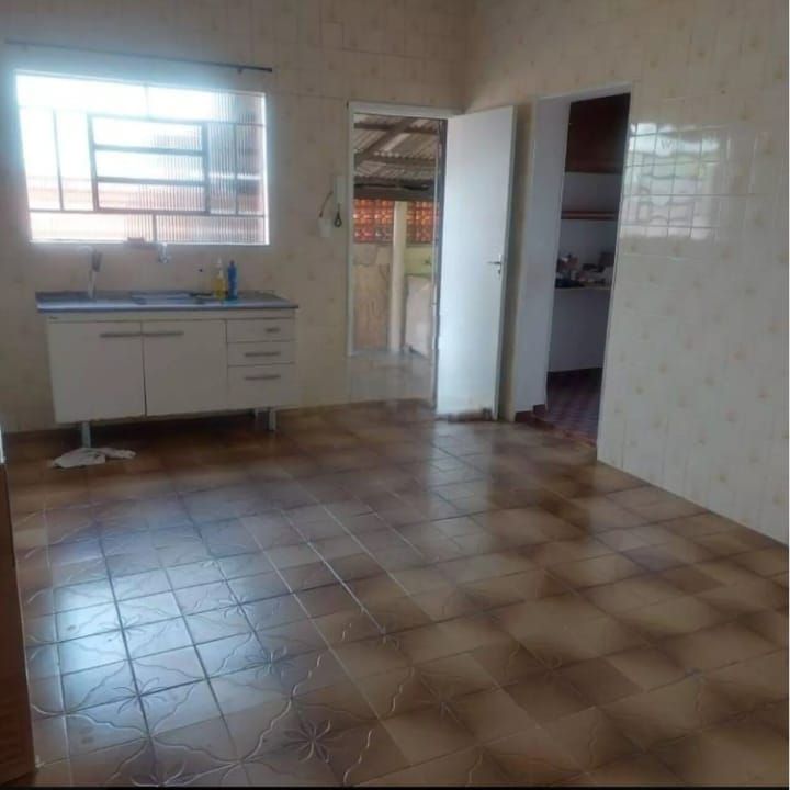 Casa à venda no Jardim Cristiane: 