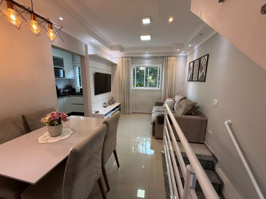 Sobrado à venda no Parque Marajoara: 