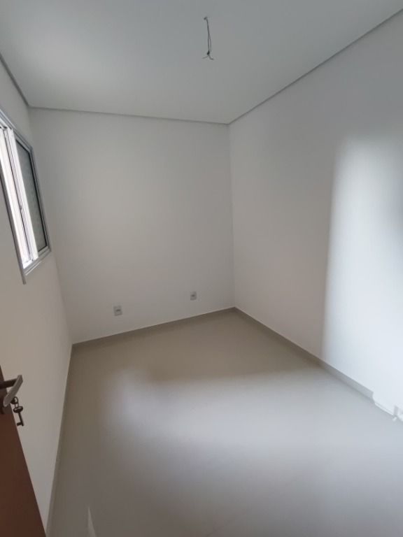 Apartamento à venda no Vila Valparaíso: 