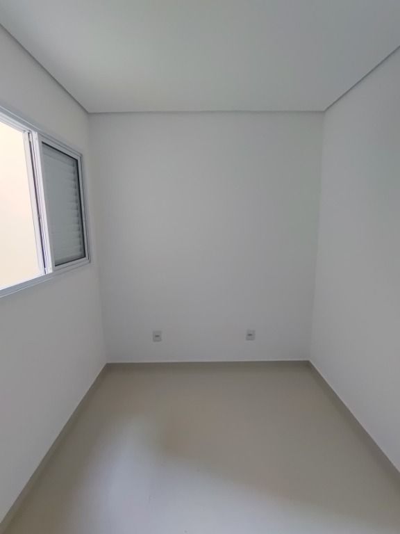 Apartamento à venda no Vila Valparaíso: 