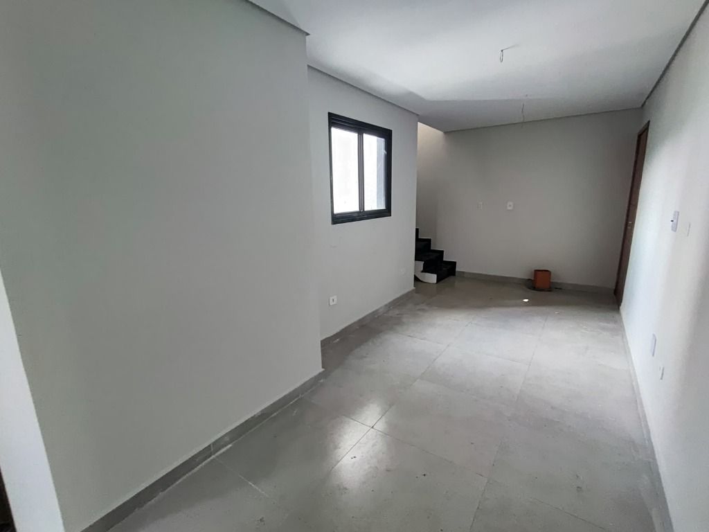 Cobertura à venda no Vila Valparaíso: 