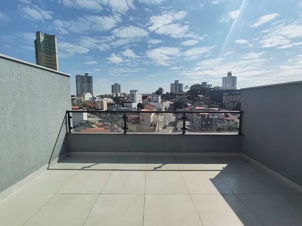 Cobertura à venda no Vila Valparaíso: 