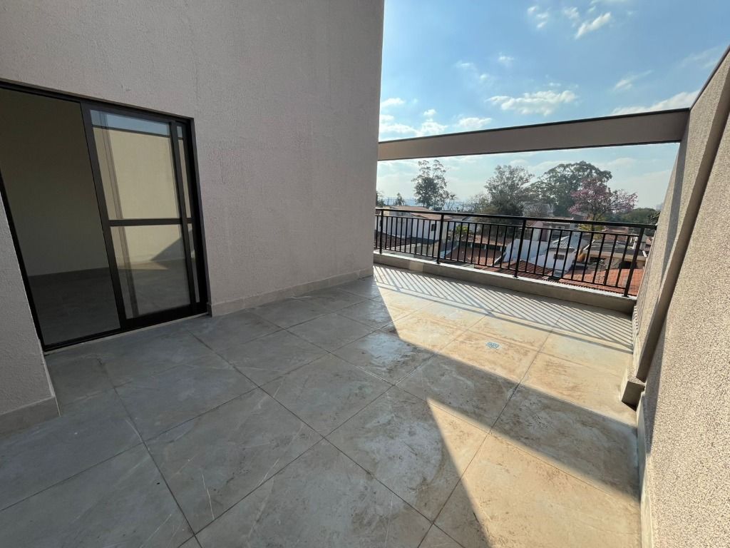 Cobertura à venda no Jardim Hollywood: 