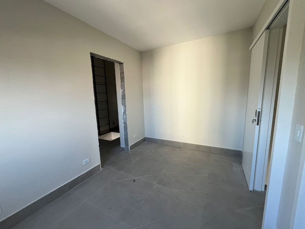 Cobertura à venda no Jardim Hollywood: 