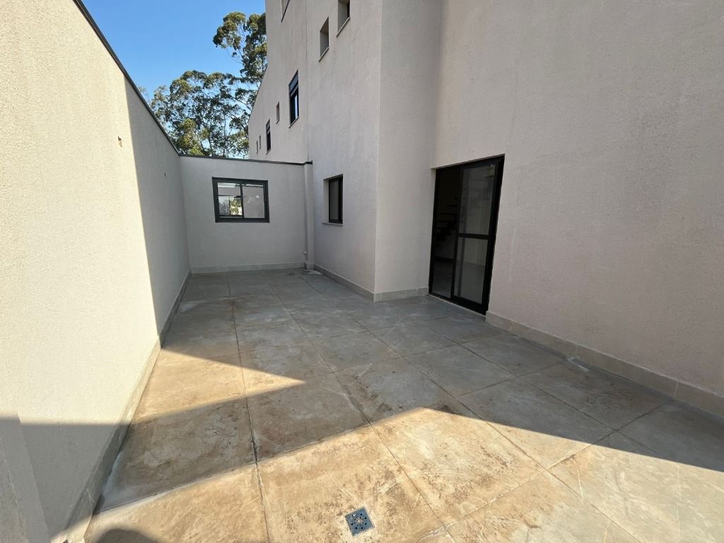 Cobertura à venda no Jardim Hollywood: 