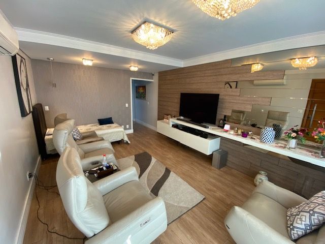 Sobrado à venda no Vila Scarpelli: 