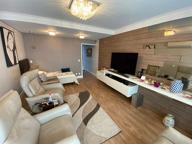 Sobrado à venda no Vila Scarpelli: 