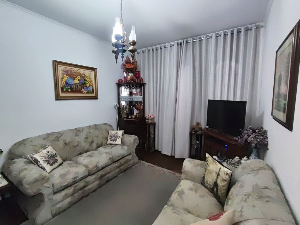 Casa à venda no Jardim Ocara: 