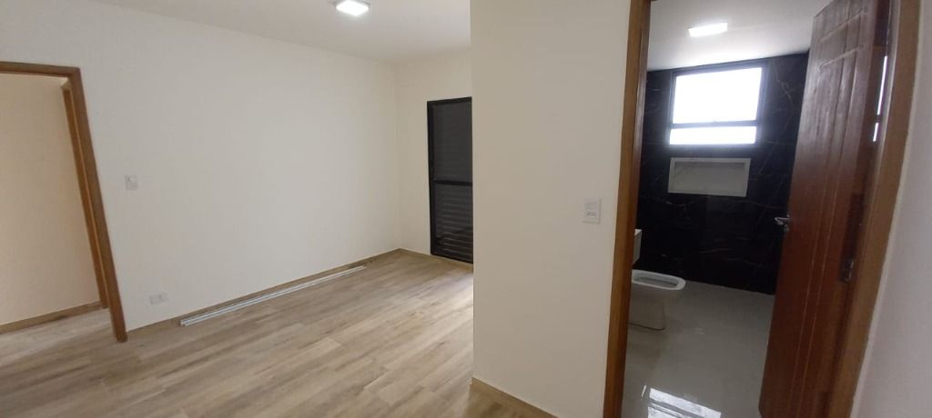 Sobrado à venda no Santa Terezinha: 