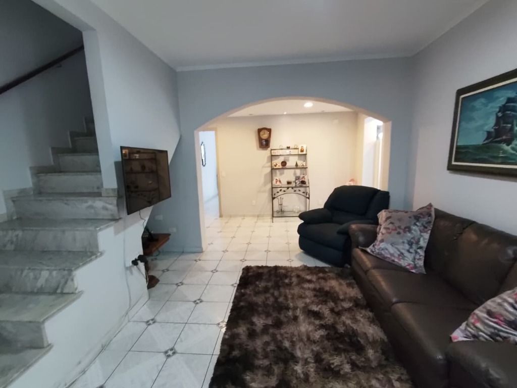 Sobrado à venda no Vila Scarpelli: 