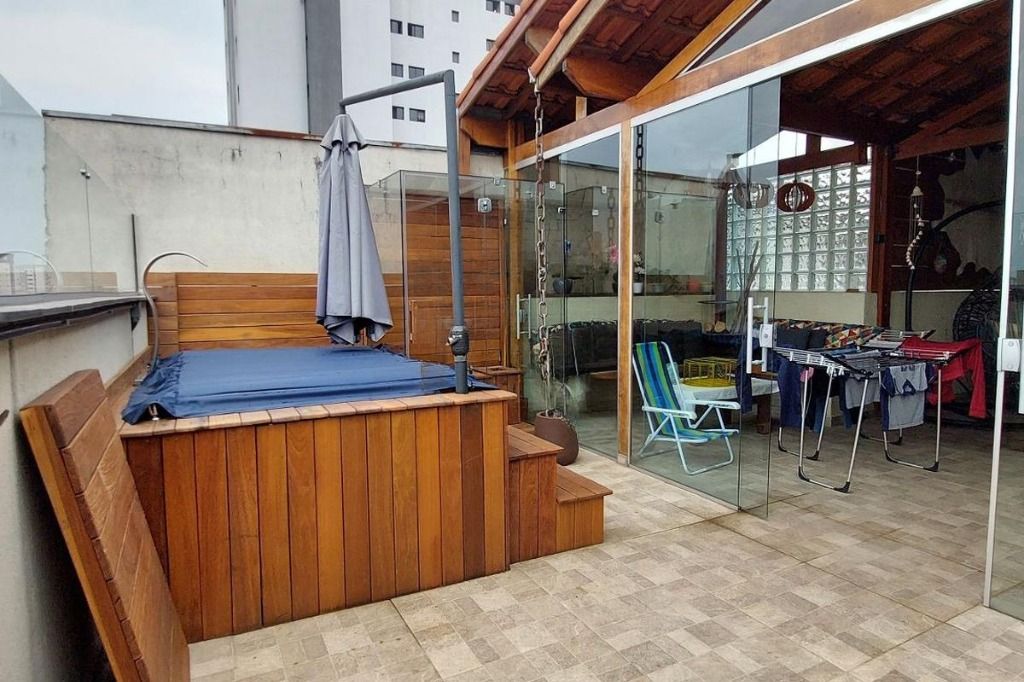 Cobertura à venda no Vila Valparaíso: 