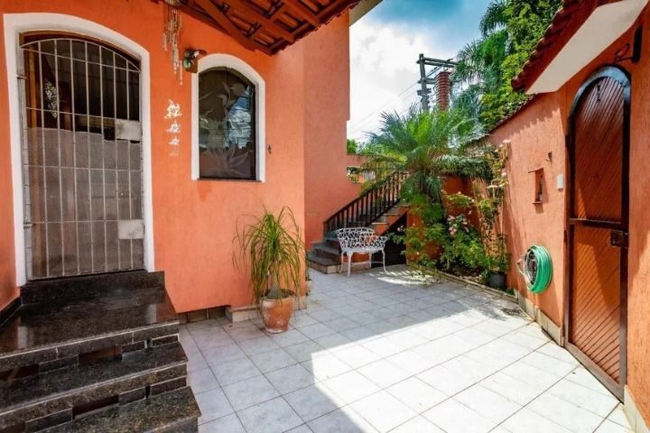 Sobrado à venda no Jardim Stella: 