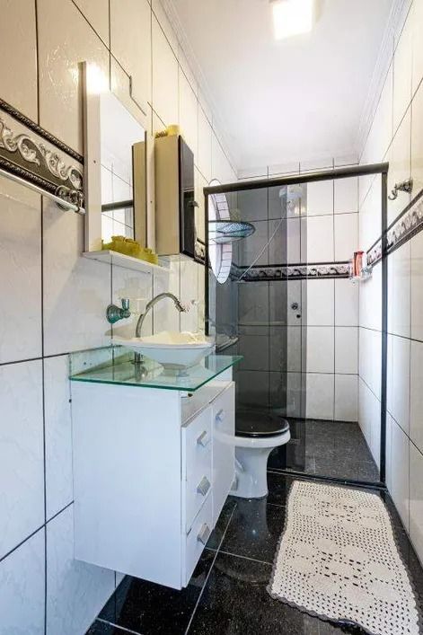 Sobrado à venda no Jardim Stella: 