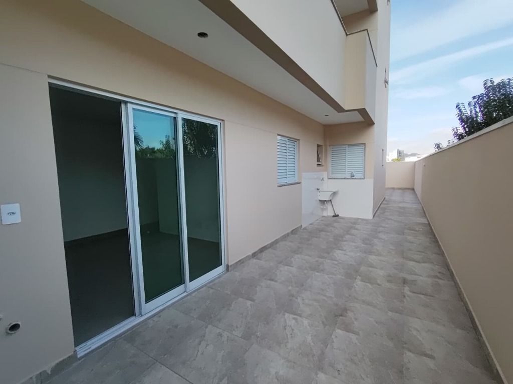 Apartamento Garden à venda no Vila Alzira: 