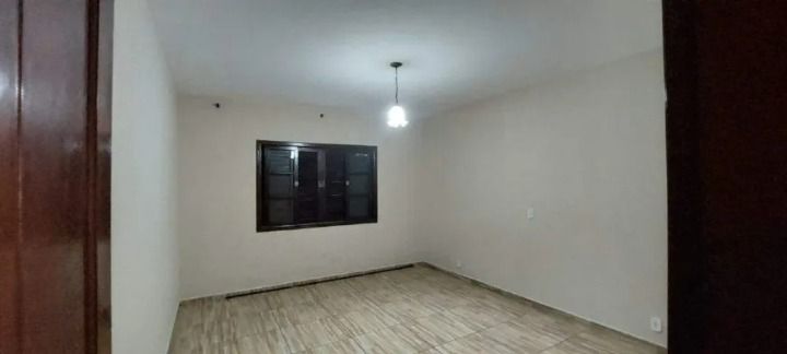 Casa à venda no Parque Oratório: 