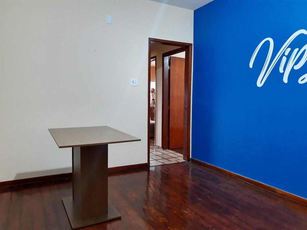 Casa à venda no Jardim Stella: 