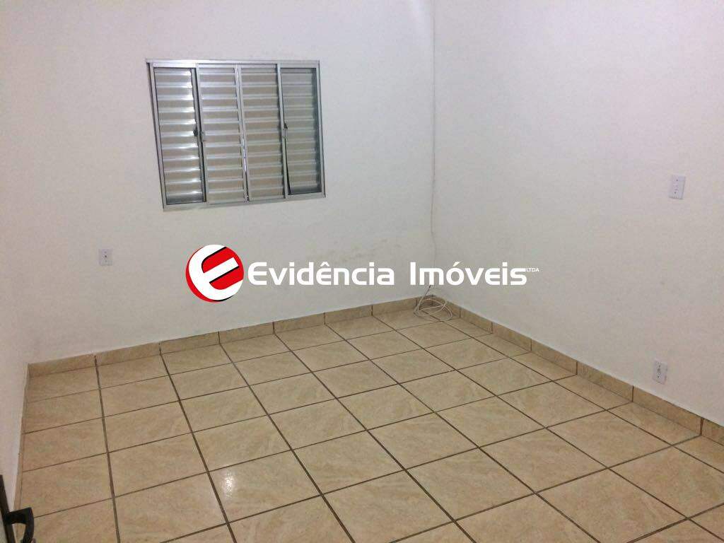 Casa para aluguel no Vila Floresta: 
