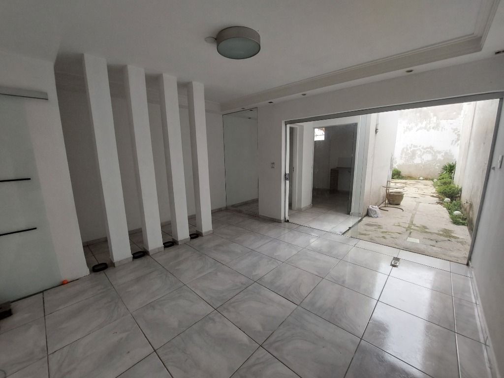 Sobrado para aluguel no Vila Gilda: 